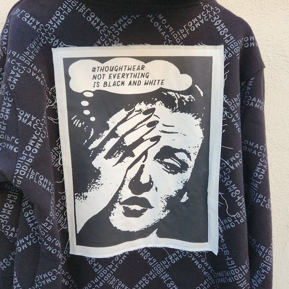 DIPLOMACY WORLDWIDE Deion Hoodie - Picture 5 of 12